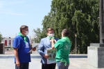 увеличить Зеленый галстук министру