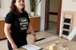 увеличить