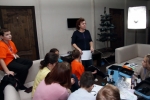 увеличить