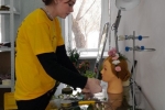 увеличить