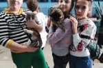 увеличить