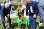 увеличить